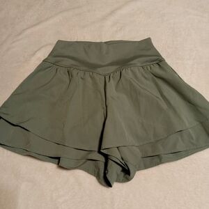 Yogalicious Lightstreme 2 In 1 Women's Shorts Size Medium